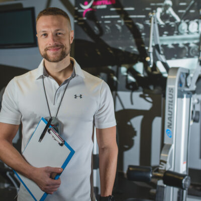 Kvalitný osobný fitness tréner Košice EMPIGO